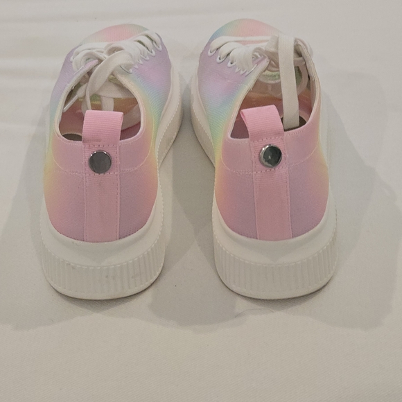 BP. Pastel Rainbow Canvas Sneakers | Y2K Aesthetic Lace-Up Shoes | Size 7 - Picture 3 of 6